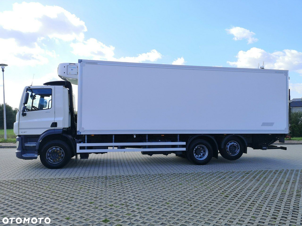 DAF CF 370 Chłodnia 3 Osiowa Winda Manual Niski Przebieg! - 5