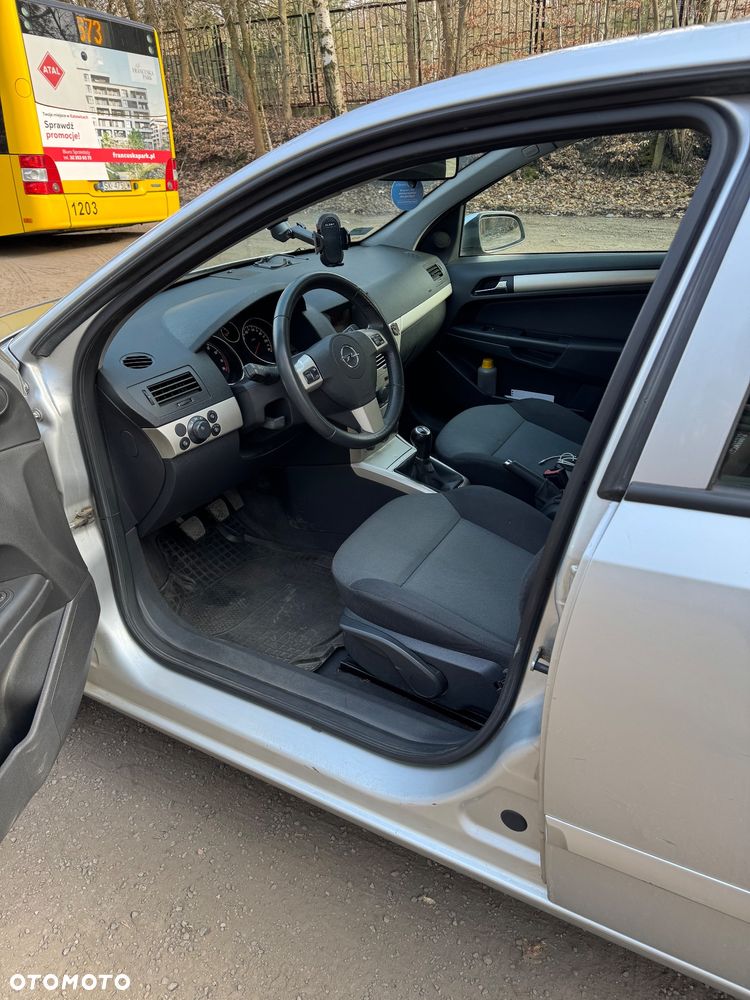 Opel Astra 1.6 Edition - 20