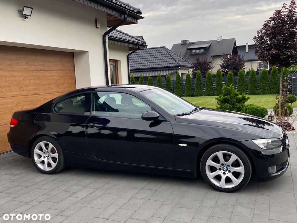 BMW Seria 3 320i Edition Exclusive - 6