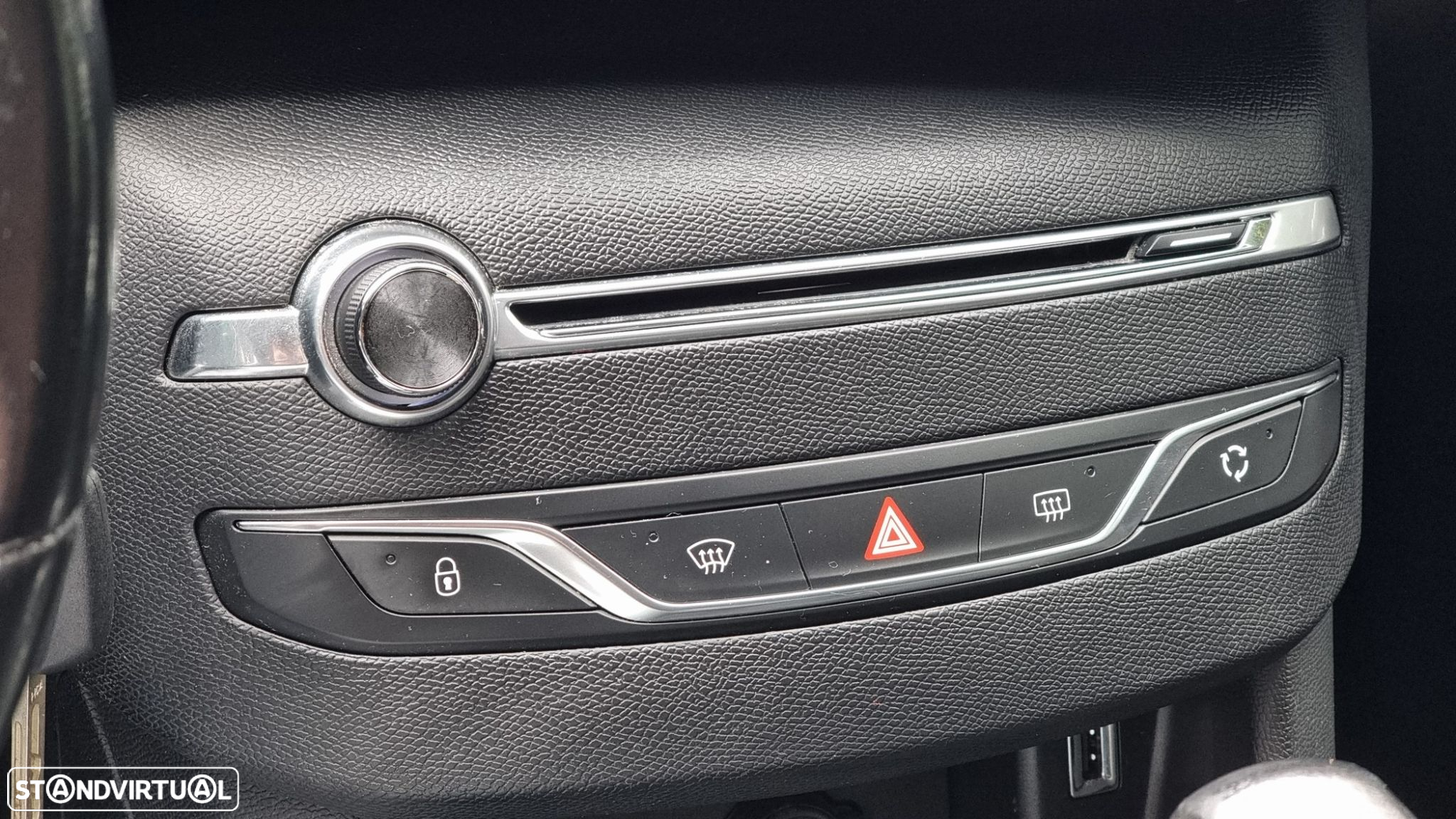 Peugeot 308 1.2 PureTech Active - 11
