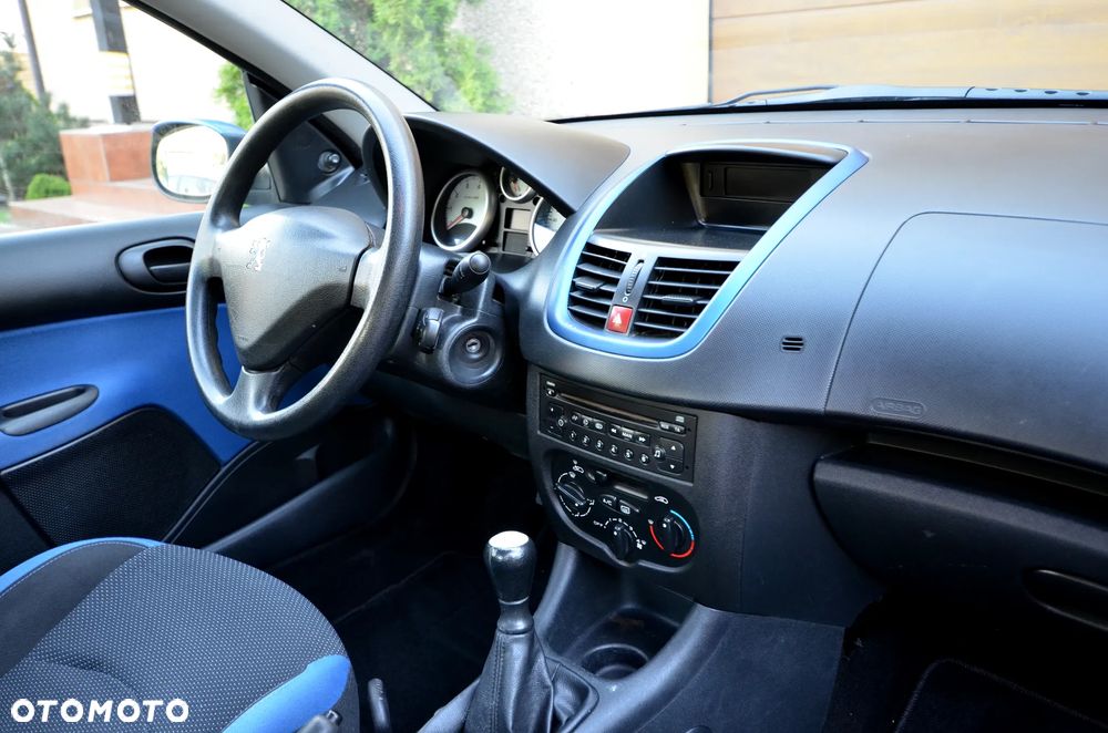 Peugeot 206 60 Filou - 7
