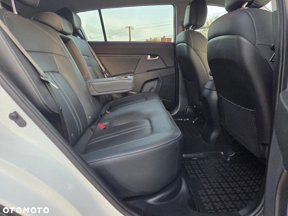 Kia Sportage - 30