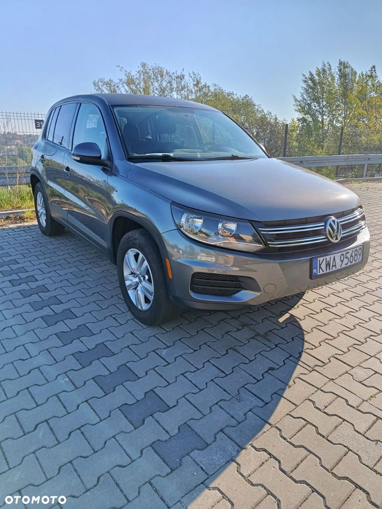 Volkswagen Tiguan - 2