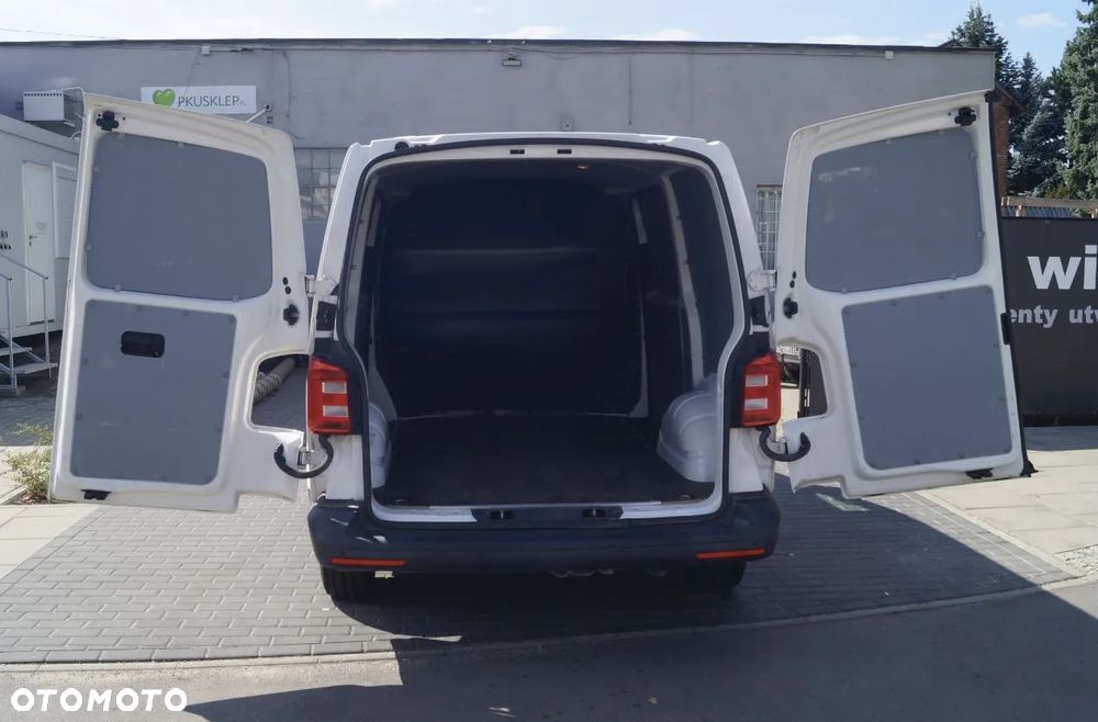 Volkswagen Transporter - 8