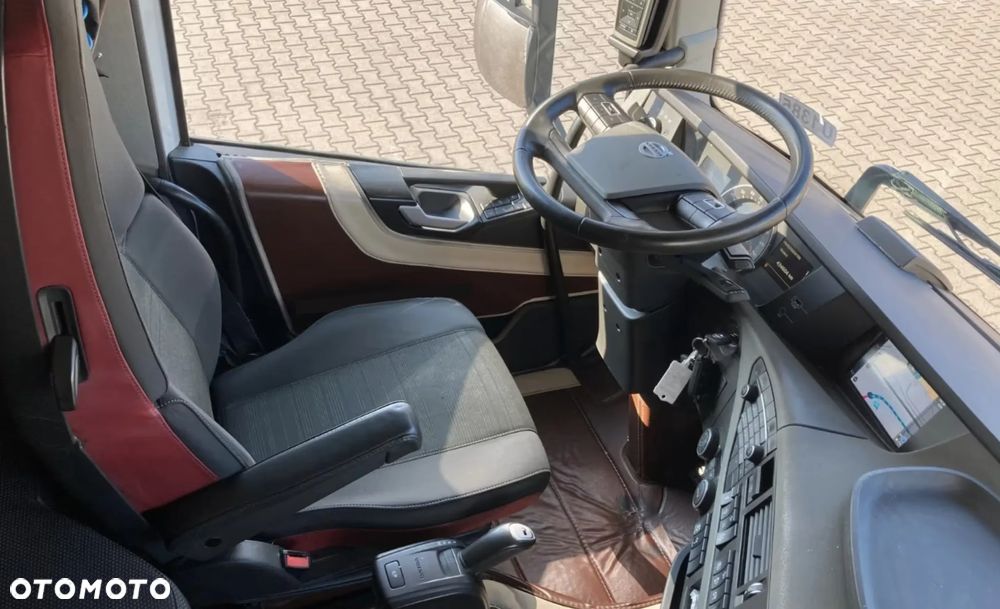 Volvo FH500/ Fassi 195/ 6,8m skrzynia / Niemiecki - 25