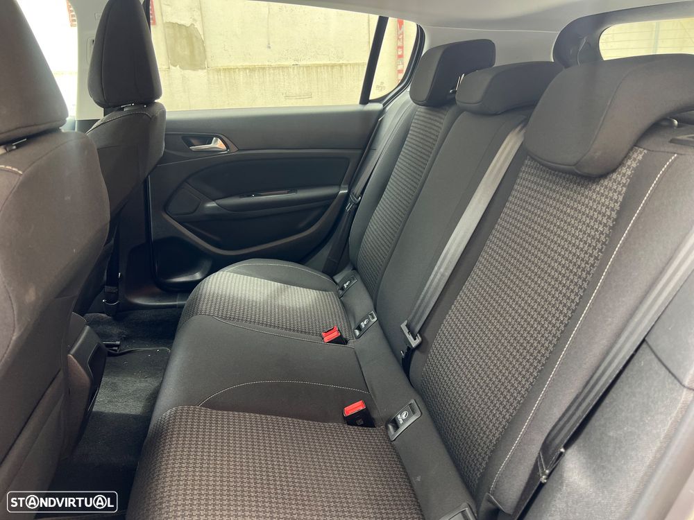 Peugeot 308 PureTech 130 EAT6 Stop & Start Active - 10