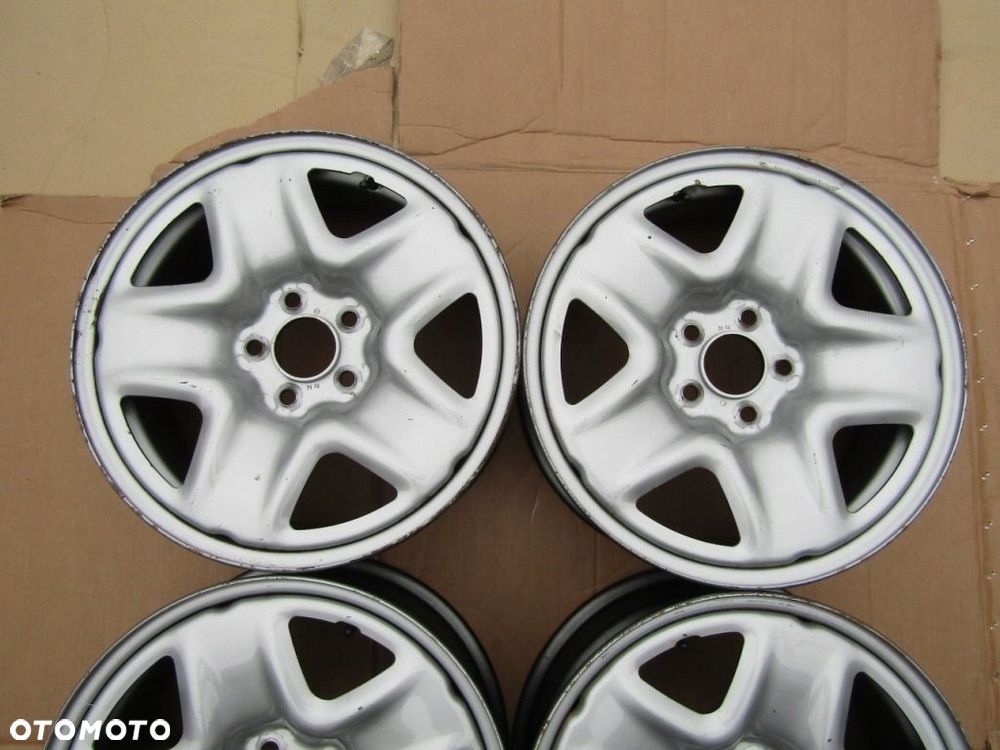 Felgi 17 Kia Sportage II IV Hyundai Tucson ix35 Mazda 3 5 6 CX3 CX5 CX7 - 4