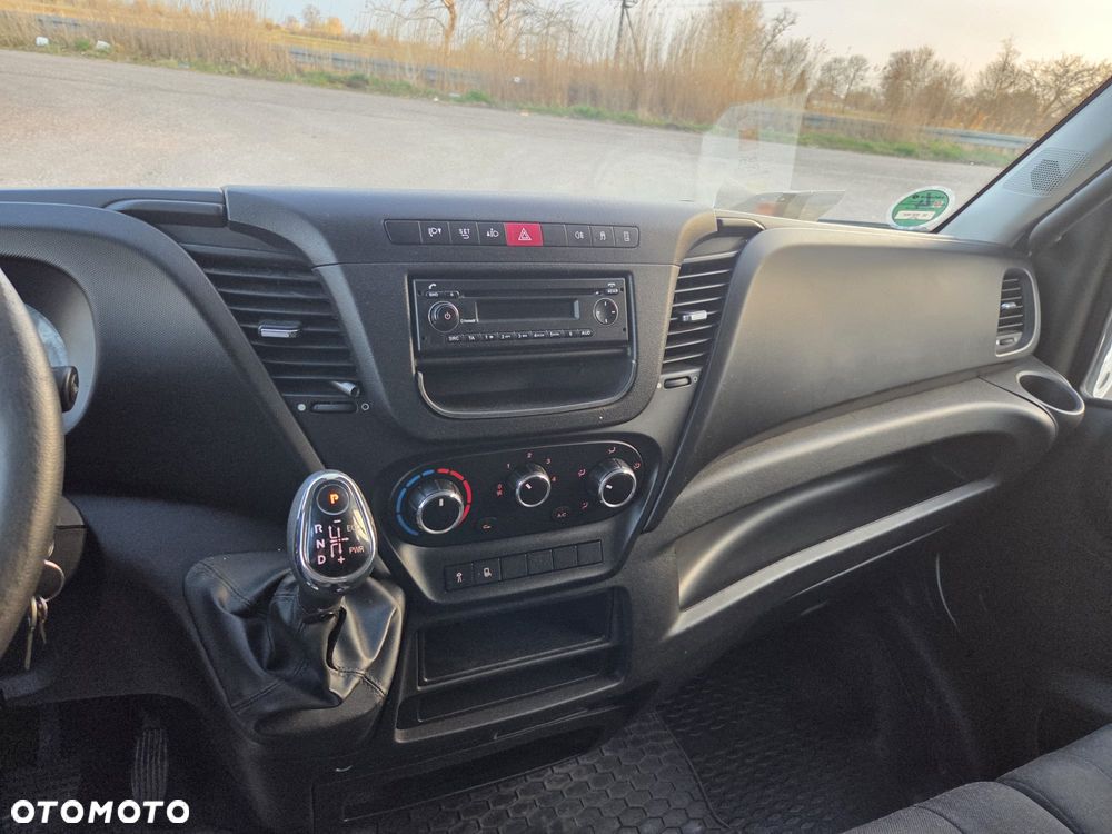 Iveco DAILY - 10