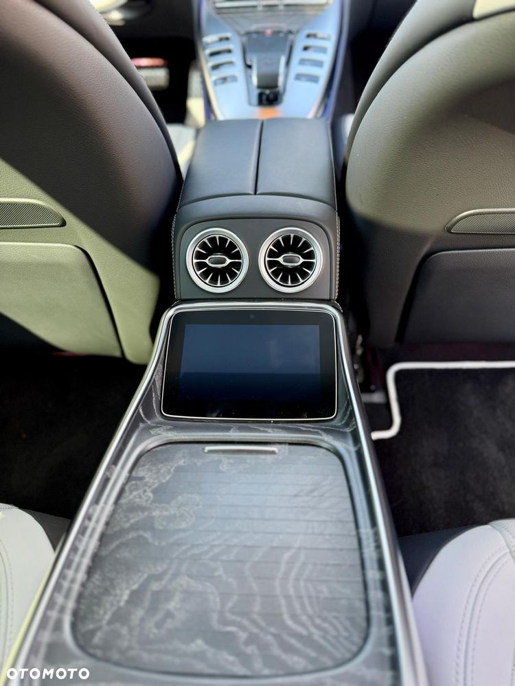 Mercedes-Benz AMG GT 53 4Matic+ Speedshift TCT 9G - 20