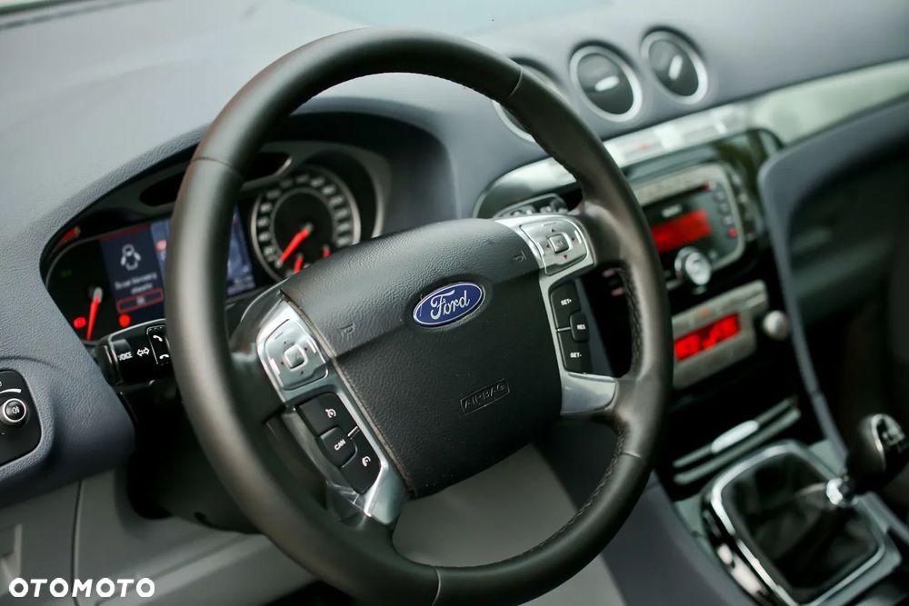Ford S-Max 2.0 TDCi DPF Titanium X - 30