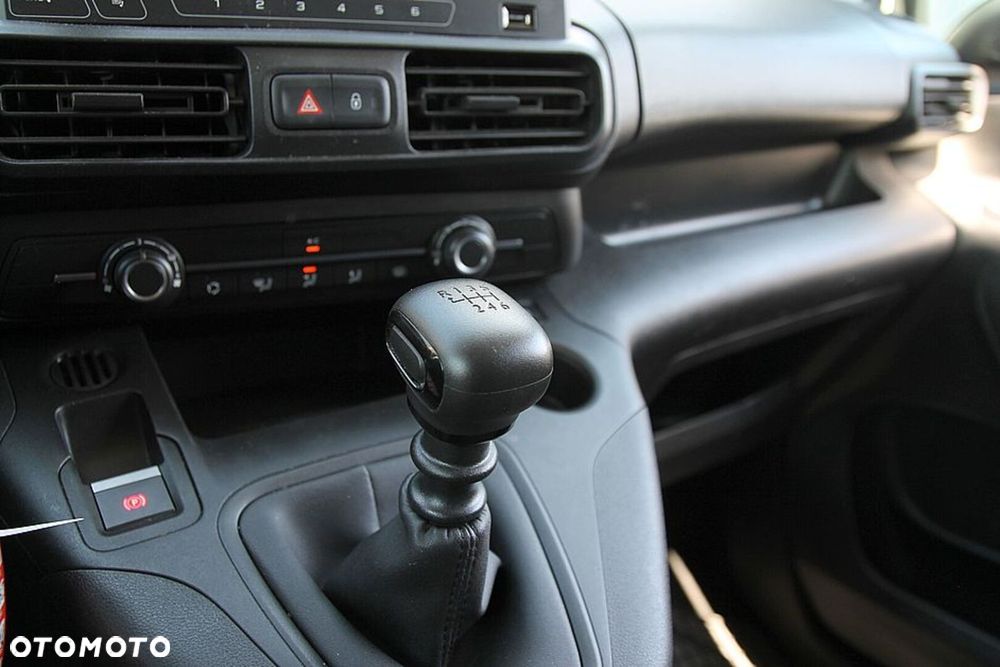 Peugeot Partner - 18