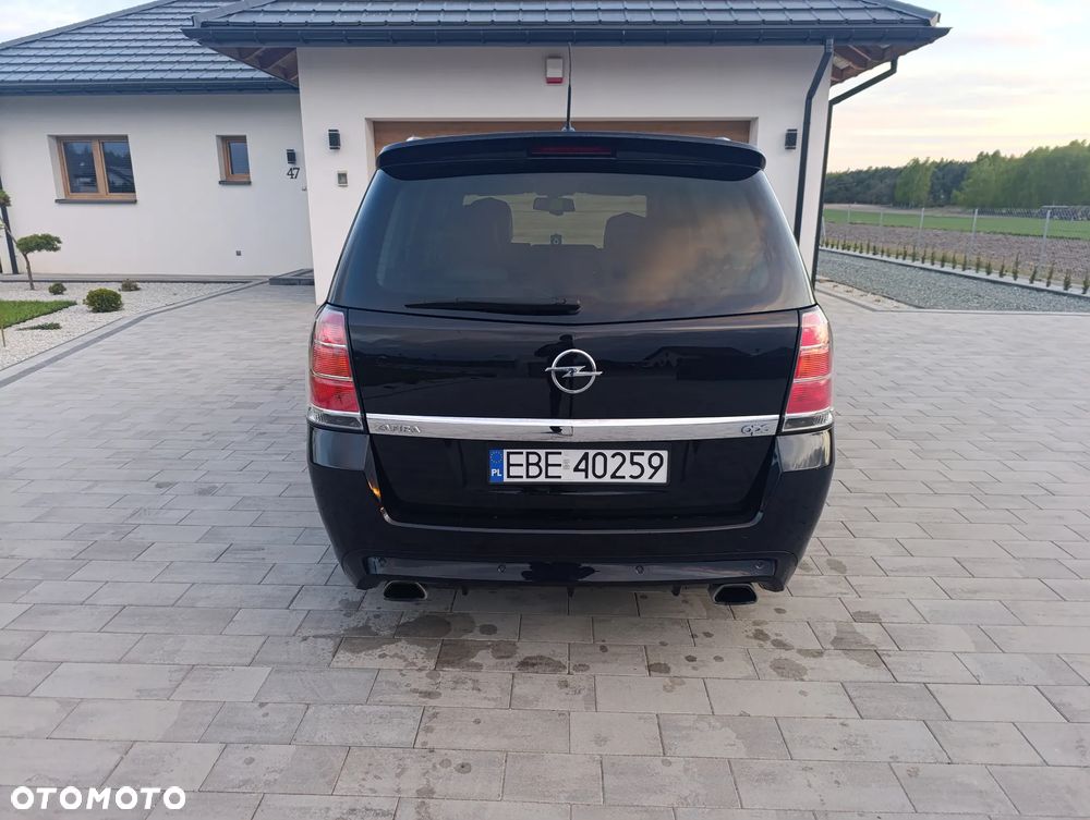Opel Zafira OPC - 6