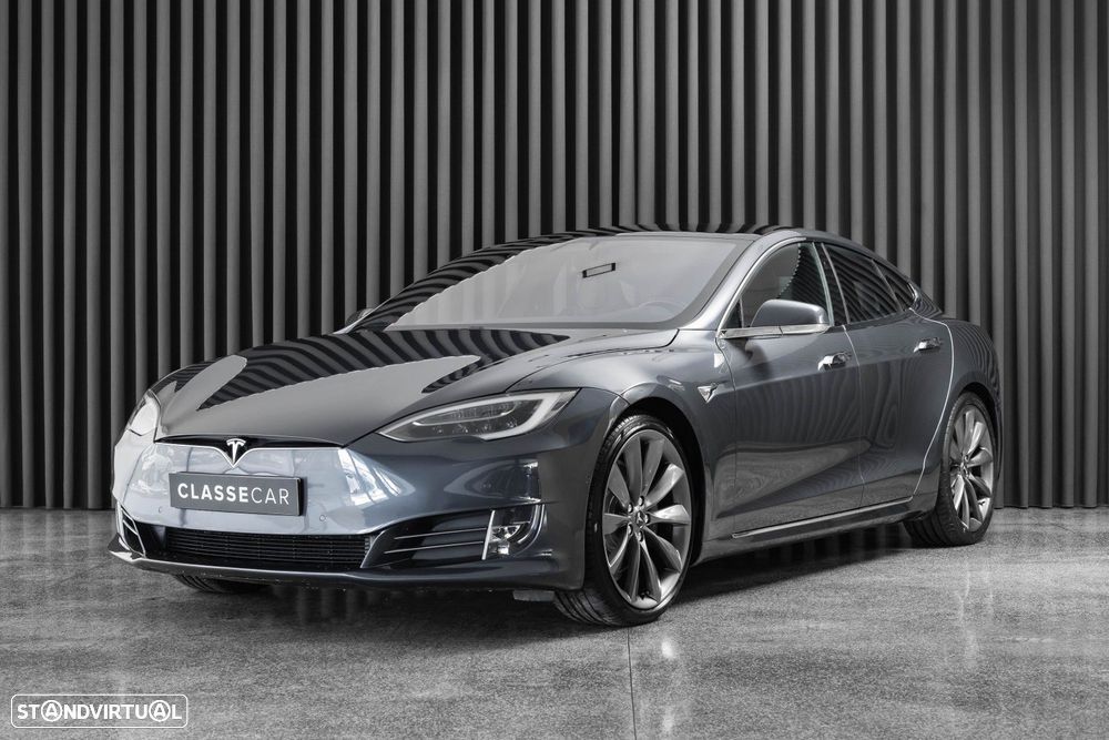 Tesla Model S - 2