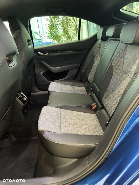 Skoda Octavia 1.5 TSI mHEV Sportline DSG - 27