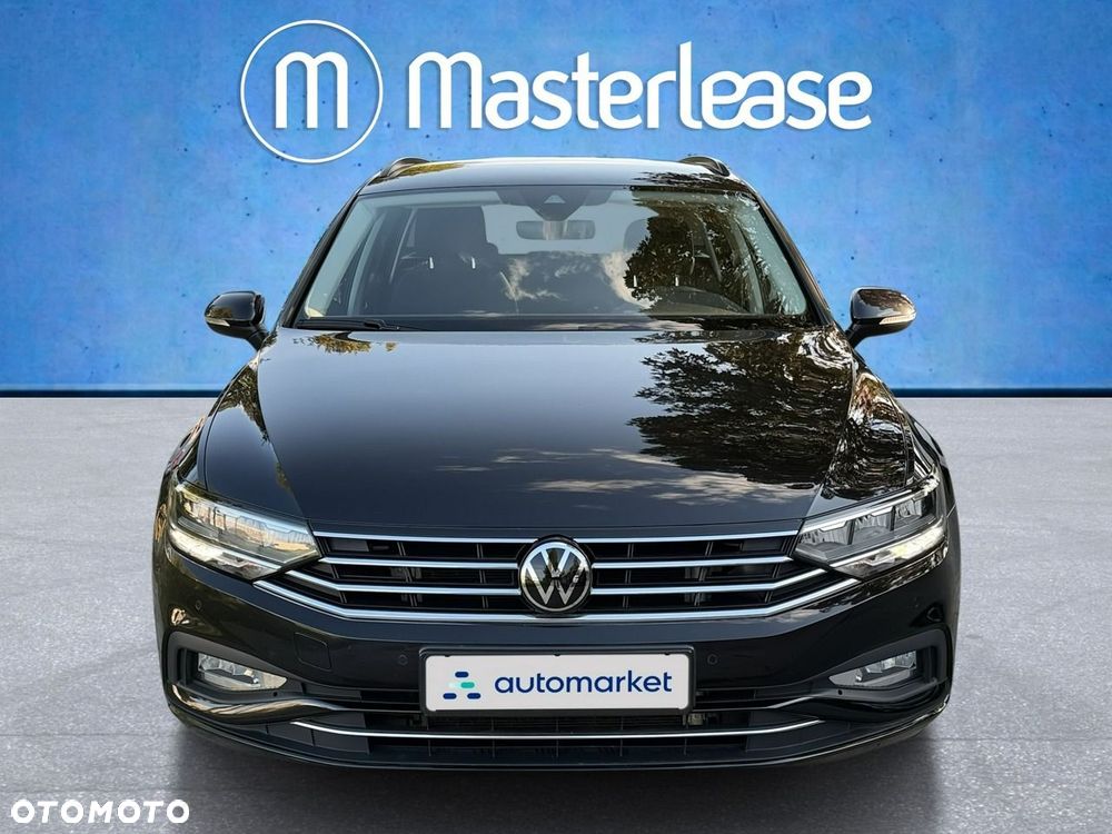 Volkswagen Passat - 2
