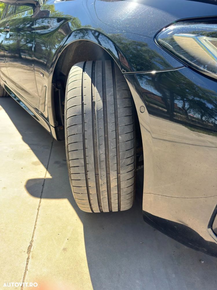 BMW Seria 5 530d AT MHEV - 8