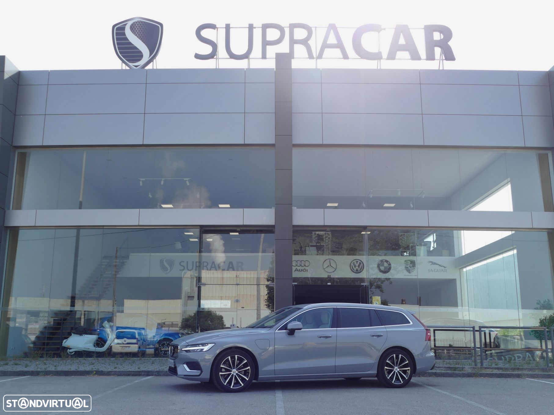 Volvo V60 2.0 T6 AWD TE Core - 38