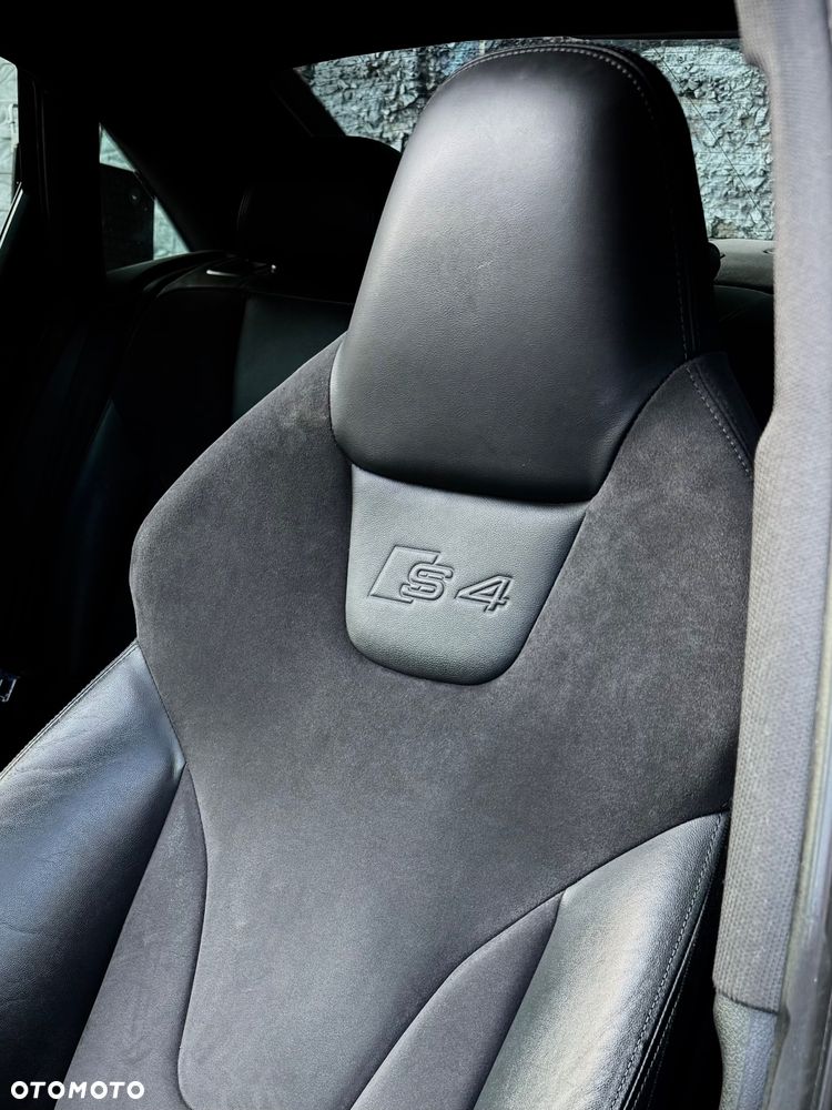 Audi S4 Limousine - 11