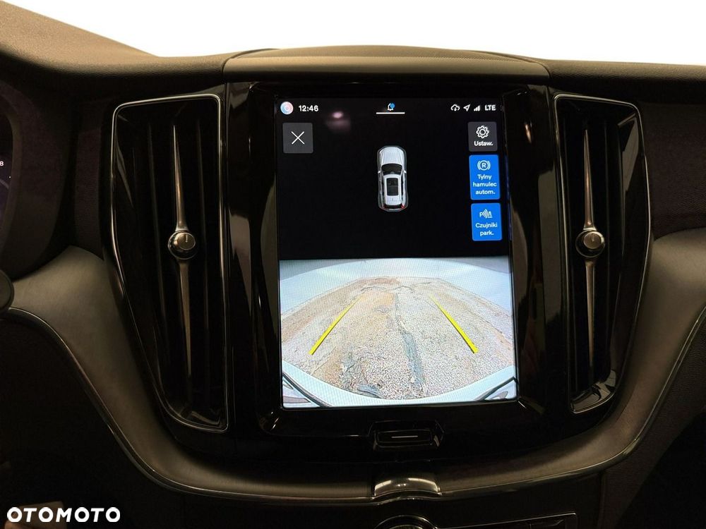 Volvo XC 60 - 21