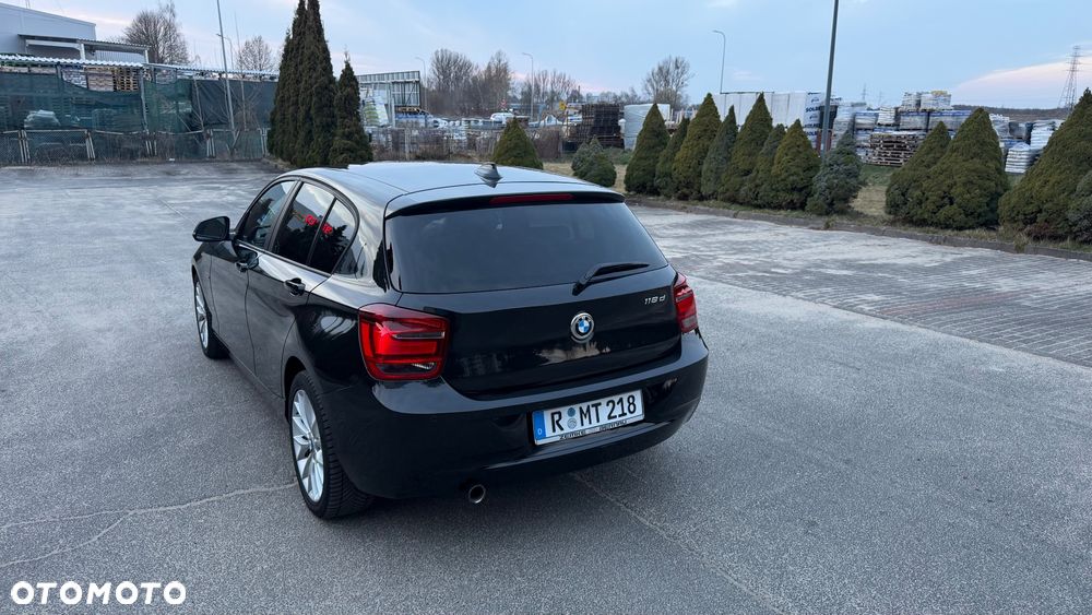 BMW Seria 1 118d - 22