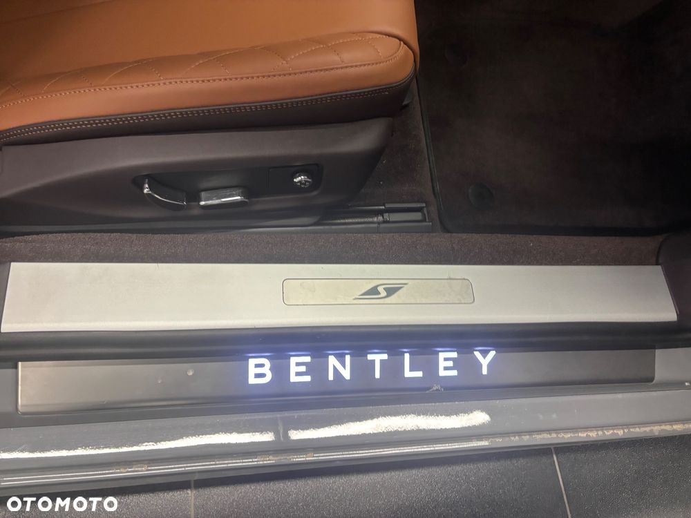 Bentley Continental GT V8 - 39