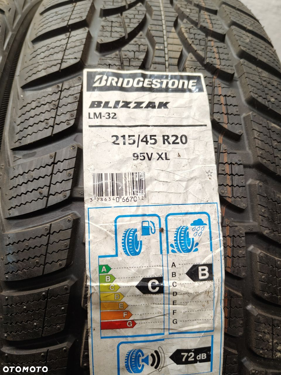 4x 215/45R20 95V XL Bridgestone Blizzak LM-32 - 6