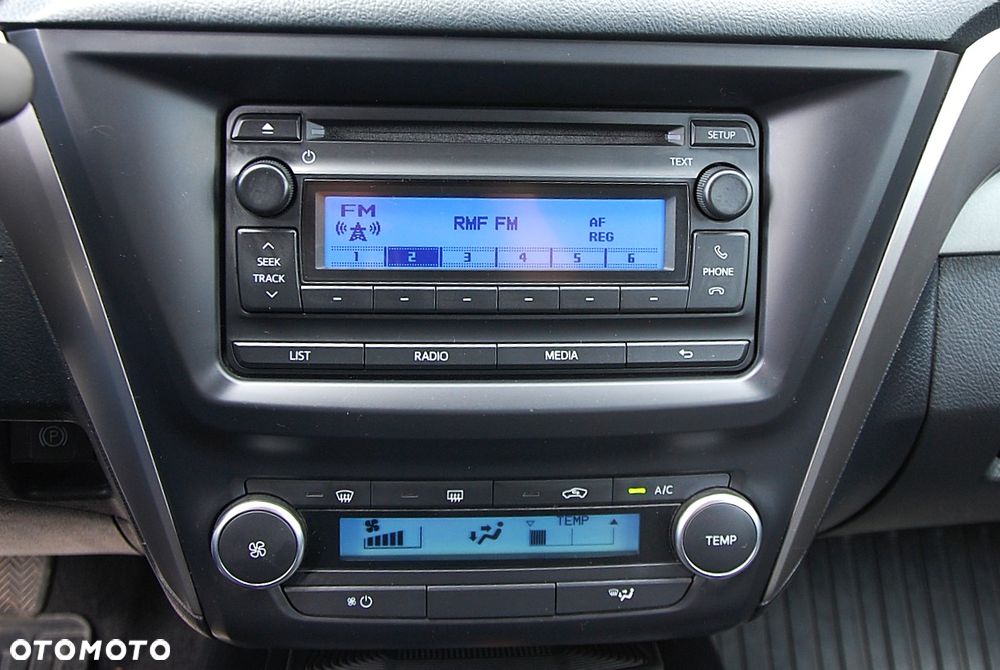 Toyota Avensis - 30
