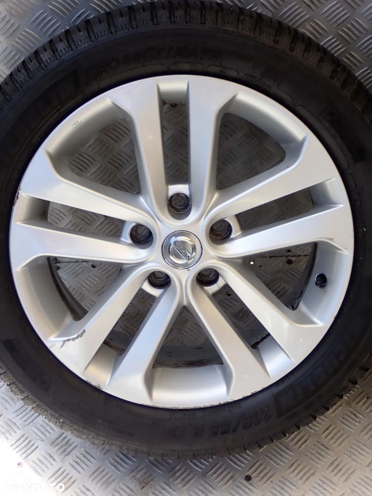KOŁA FELGI ALUMINIOWE NISSAN 7JX17  ET 47 N 5X114,3  N45701  Z OPONAMI ALLSEASON MICHELIN 215/55/17 - 4
