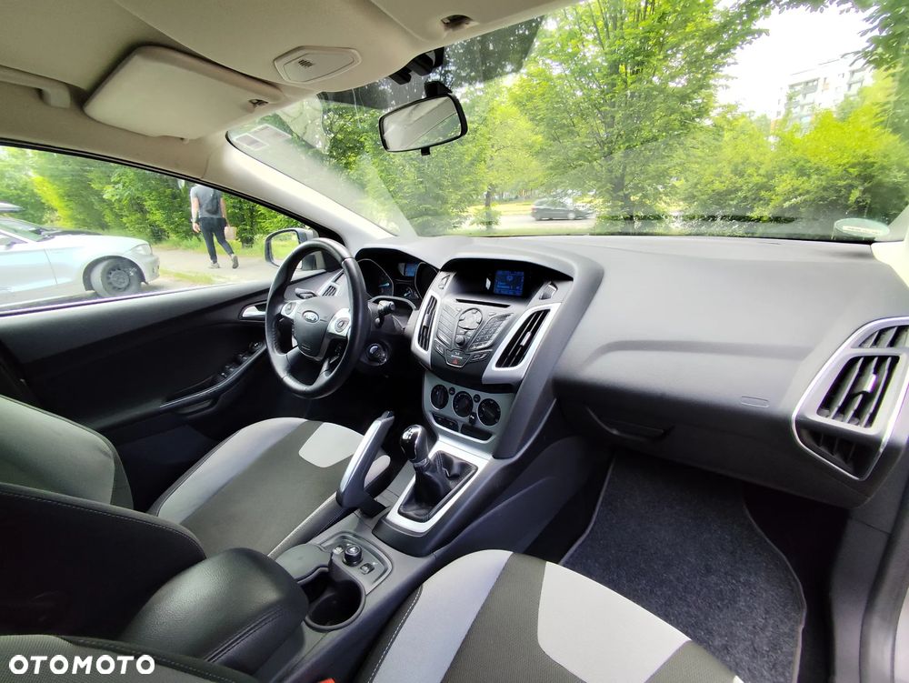 Ford Focus 1.6 TI-VCT Champions Edition - 25