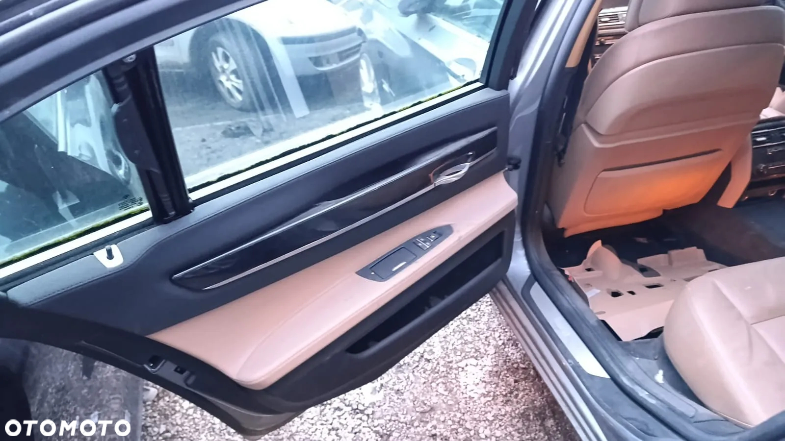 33113 BMW 7 F02 Alpina 2011 rok NA CZĘŚCI silnik 4.4 V8 N63B4400 408 KM skrzynia GA6HP26Z lakier A52 - 18