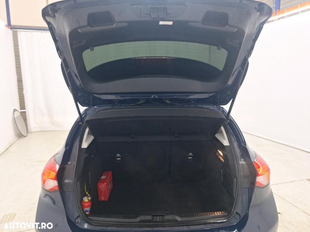 Ford Focus 1.5 EcoBlue Titanium - 21