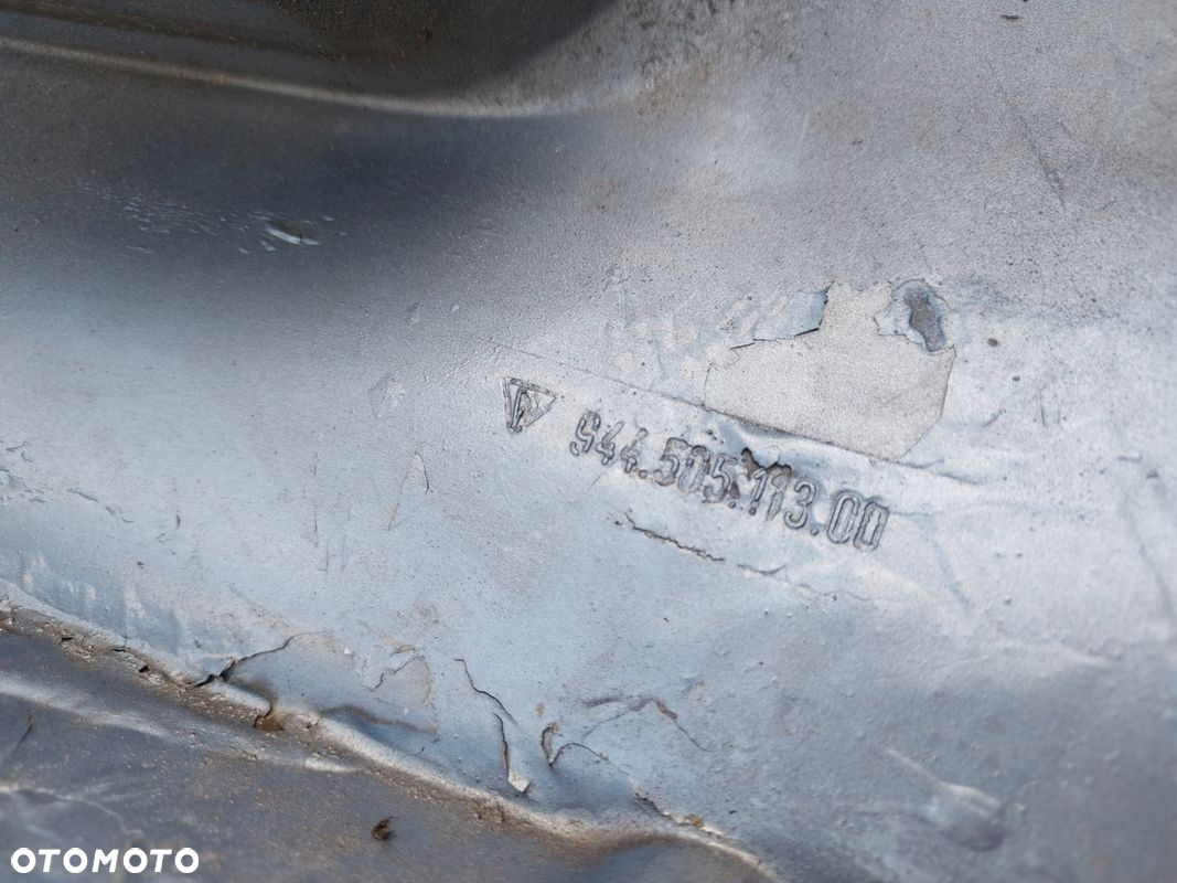 Porsche 944 zderzak przedni przód - 9