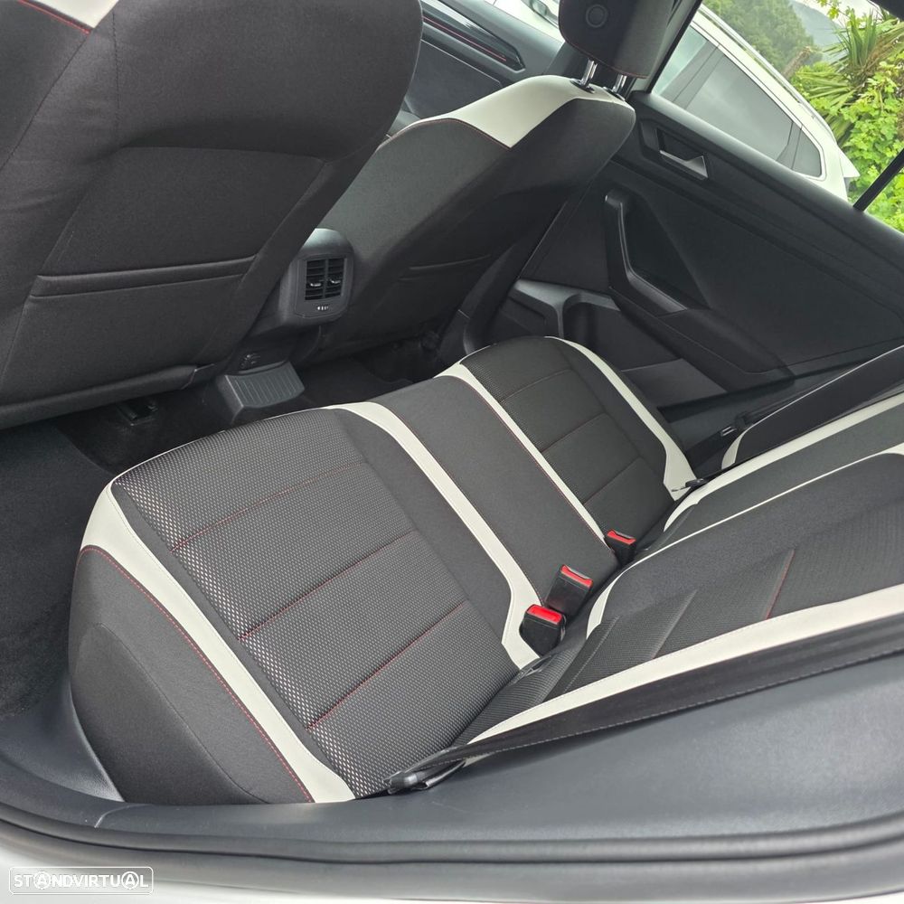 VW T-Roc 2.0 TDI Sport DSG 4Motion - 34
