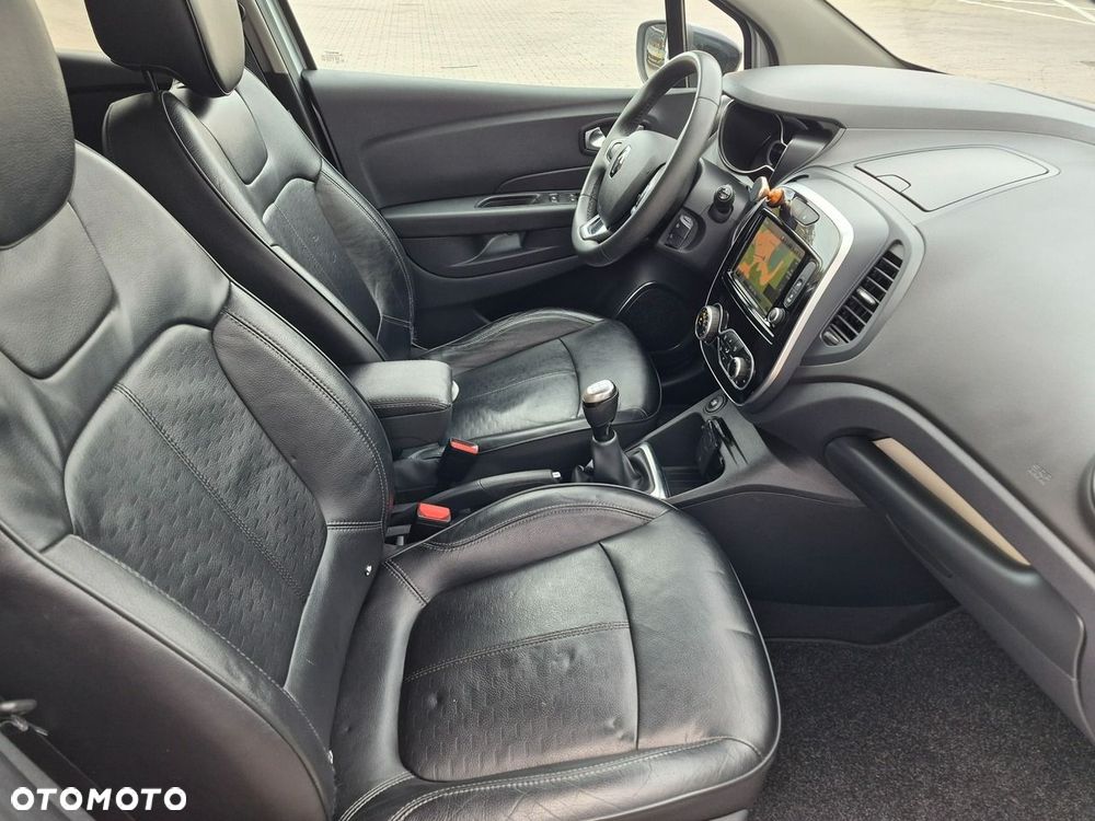 Renault Captur - 24