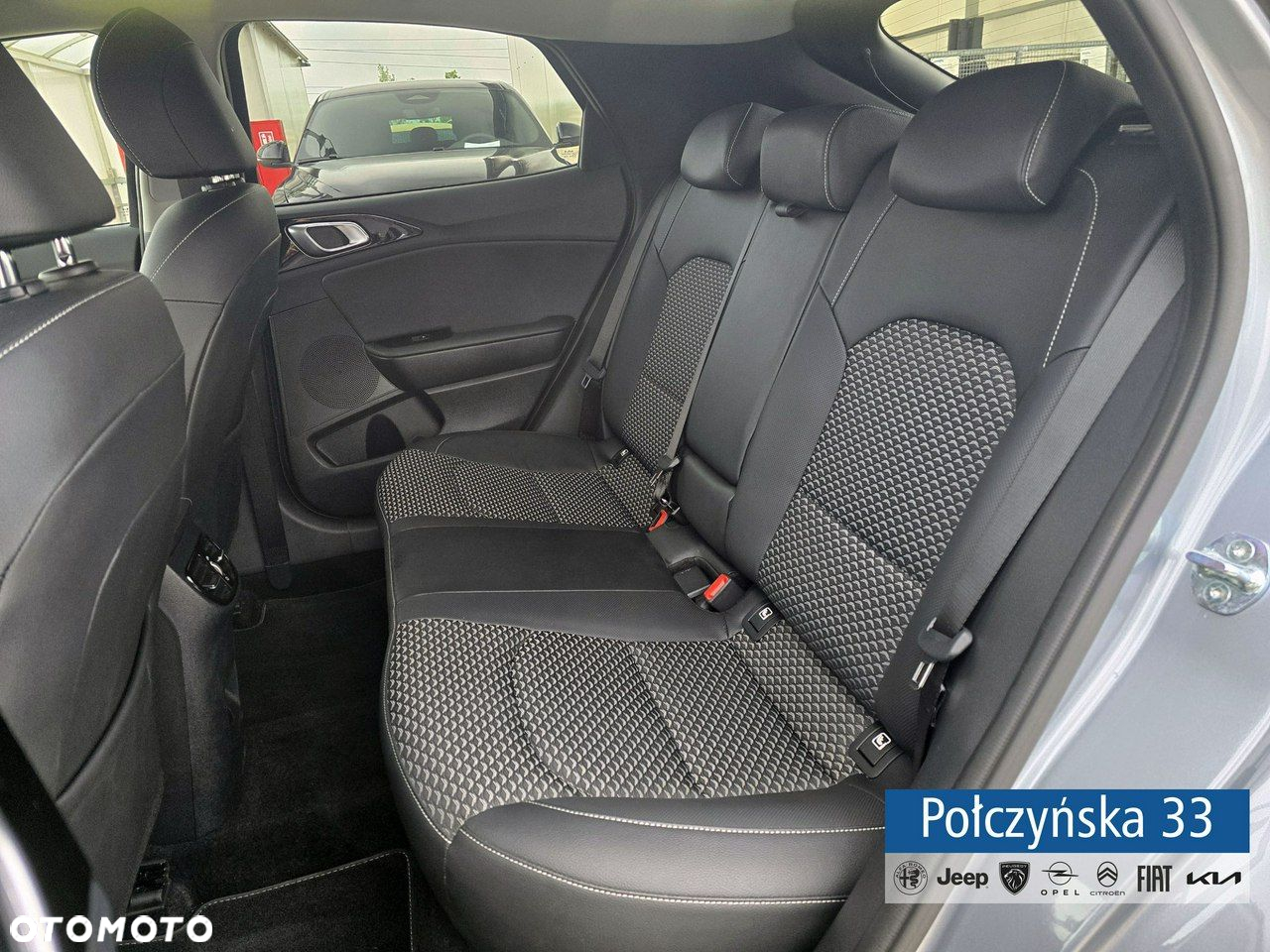 Kia XCeed - 12