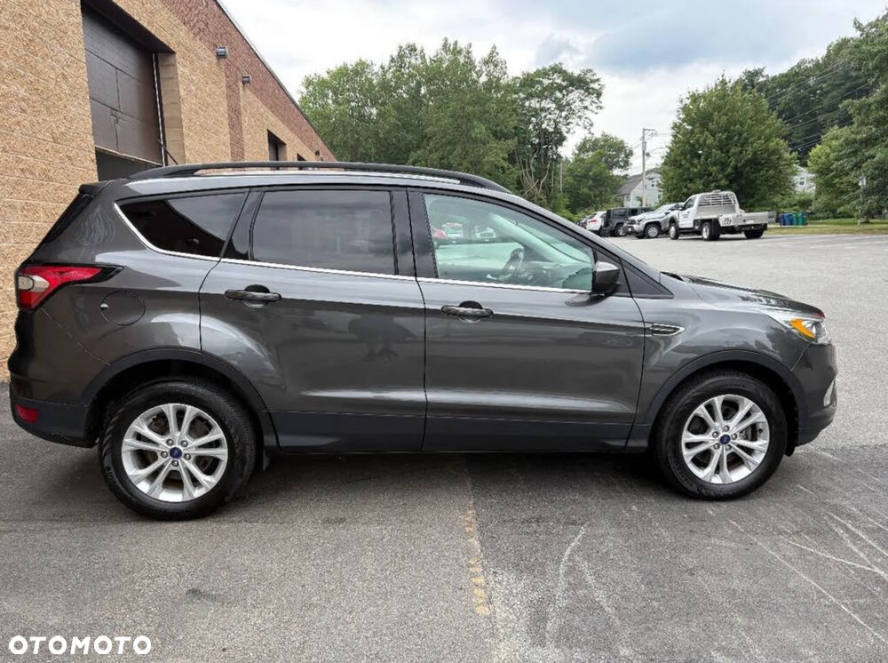 Ford Kuga 1.5 EcoBoost AWD Titanium ASS - 4