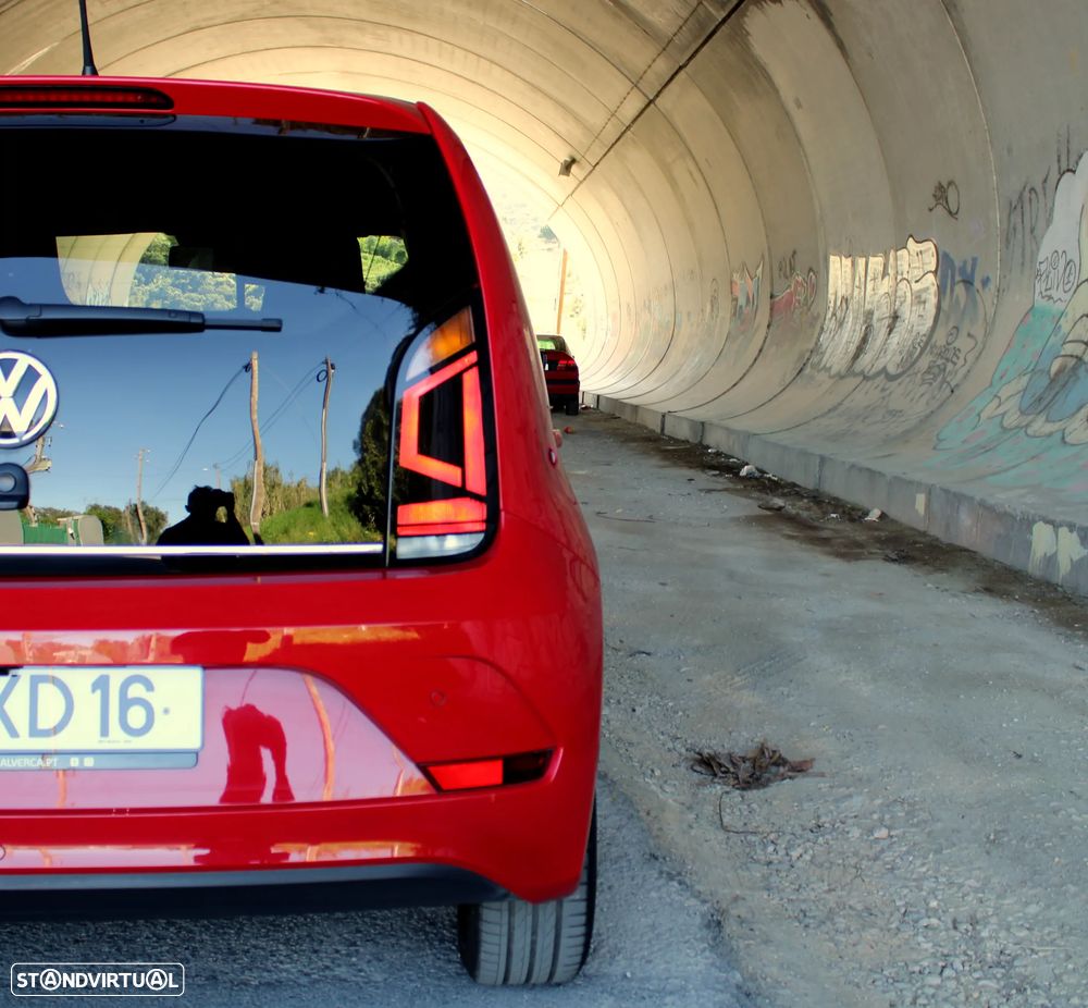 VW Up! 1.0 BMT High Auto - 43