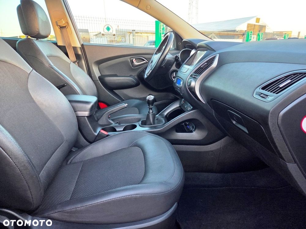 Hyundai ix35 - 30