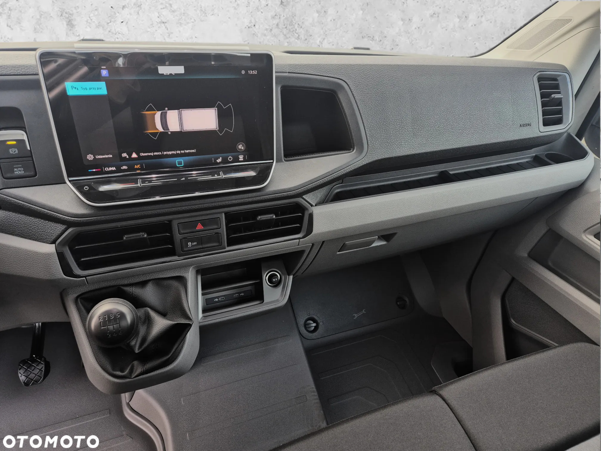 Volkswagen Crafter 35 - 12