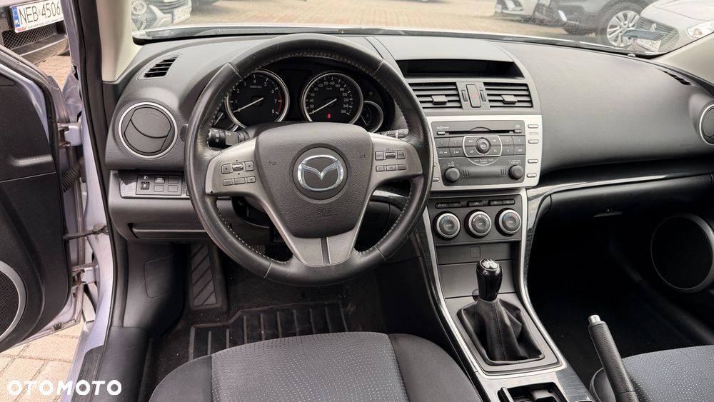 Mazda 6 - 8