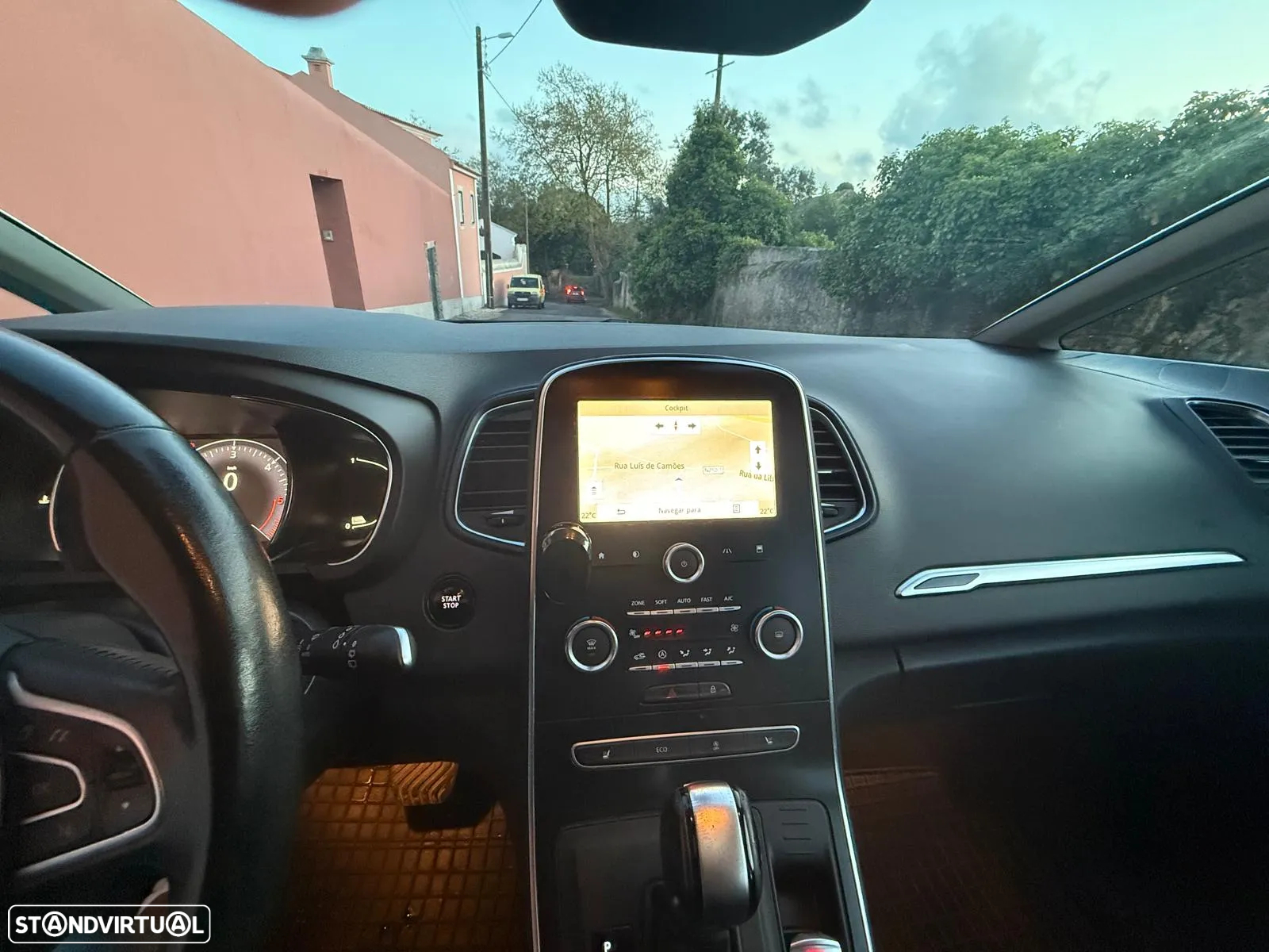Renault Grand Scénic ENERGY dCi 110 EDC BOSE EDITION - 15