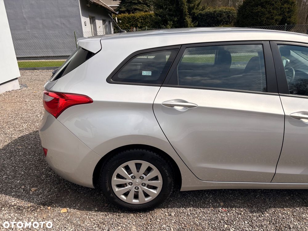 Hyundai i30 1.4 CRDi Comfort - 7