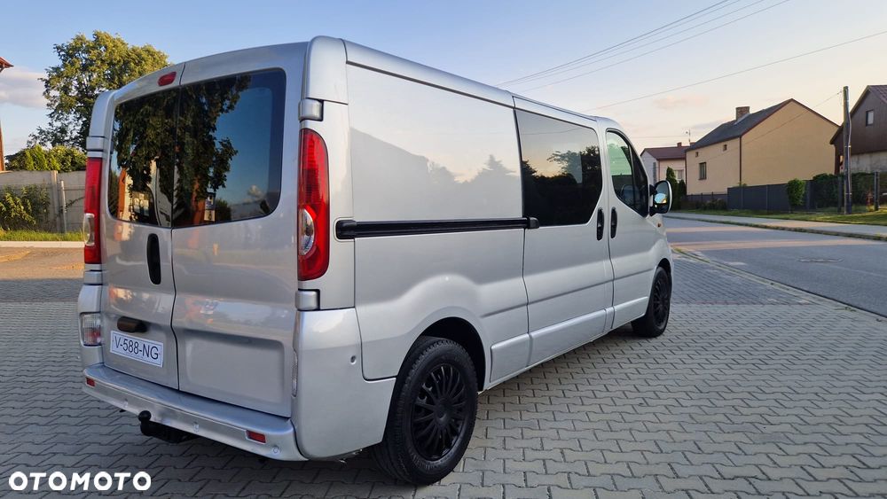 Opel VIVARO L2H1 Długi Klima Elektryka Navi Dubel Kabina 6os Brygadówka Pdc Serwis - 2