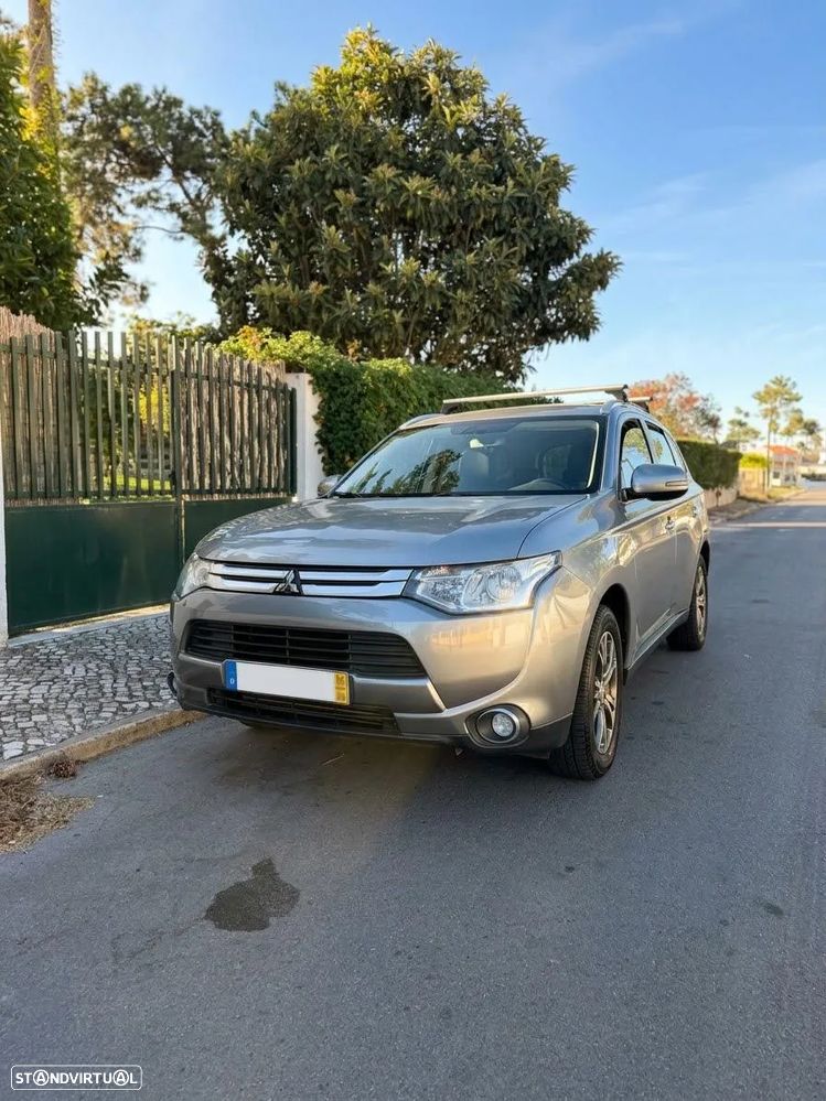 Mitsubishi Outlander 2.2 DI-D Intense+ - 6