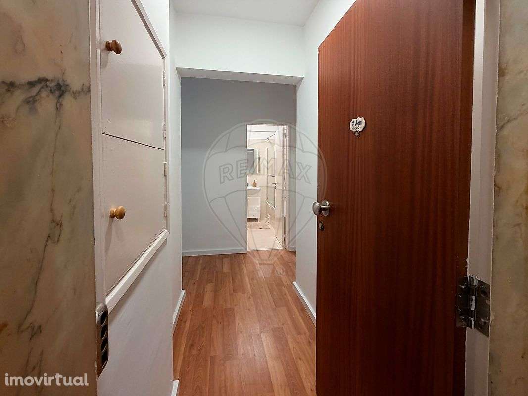 Apartamento T1 para arrendamento - Grande imagem: 4/17