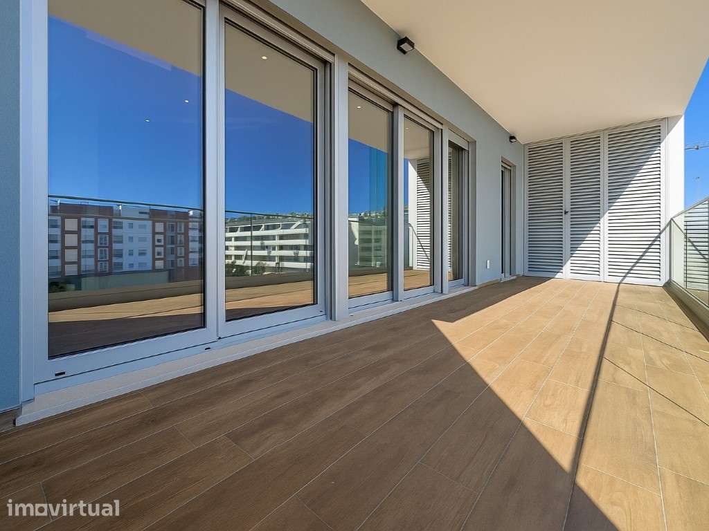 Apartamento T4 + Duplex| 2 Suites|2 Terraços| Piscina | Ginásio | 2... - Grande imagem: 5/29