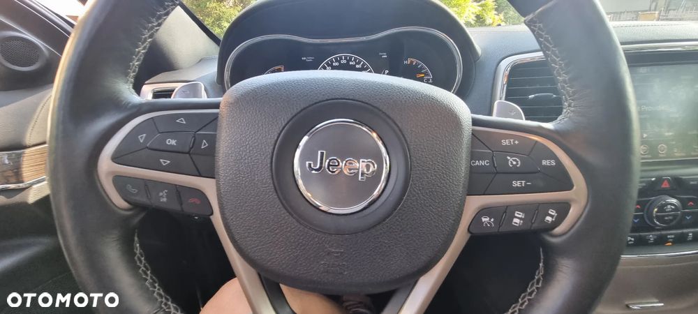 Jeep Grand Cherokee 3.0 CRD Overland EU6 - 22