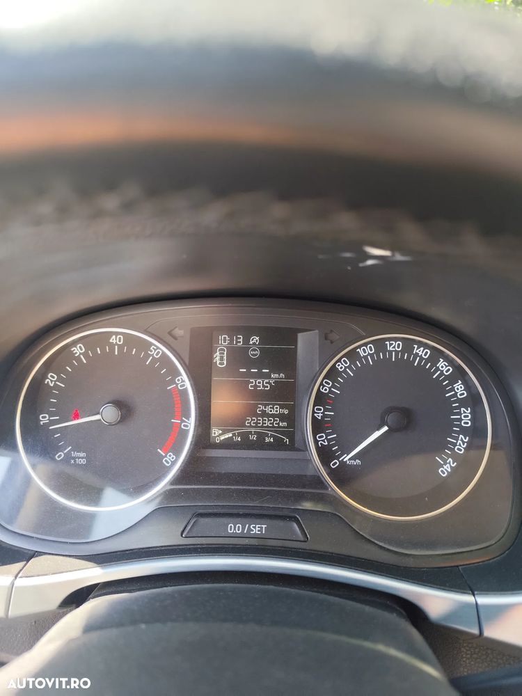 Skoda Fabia 1.0 MPI Ambition - 7