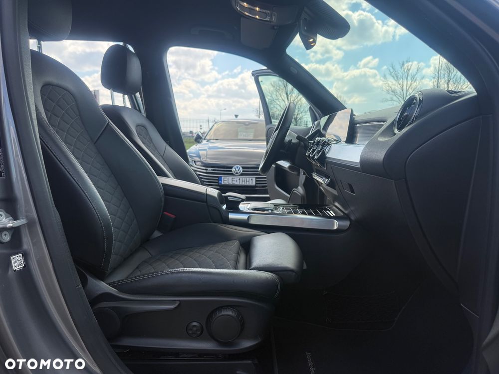 Mercedes-Benz GLB 220 d 8G-DCT - 11