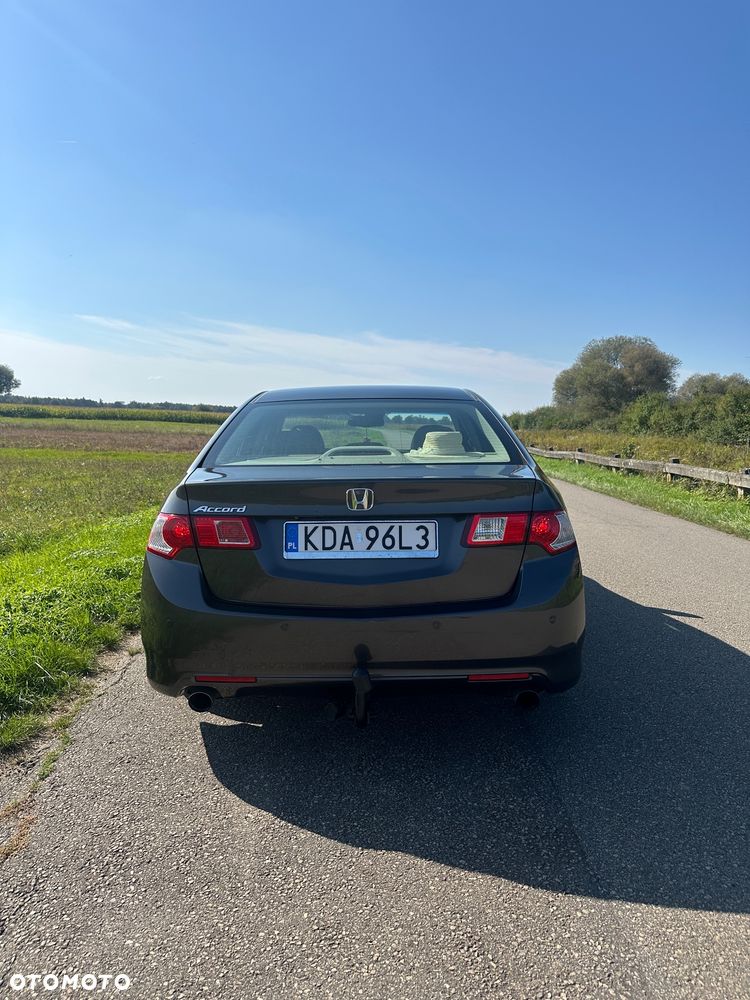 Honda Accord 2.4 Executive Nav - 3